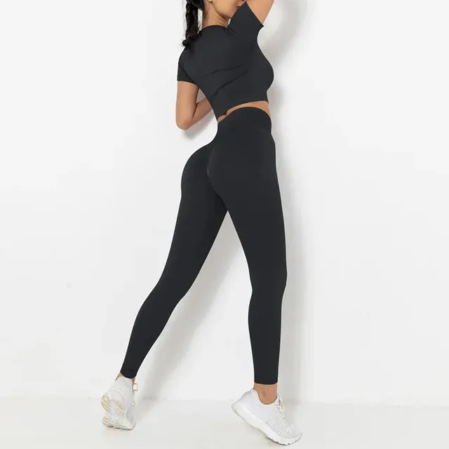 2-Piece Summer Seamless Yoga Set for Women - Short Sleeve Crop Top and High Waist Booty Leggings