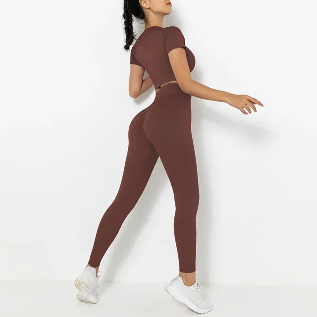2-Piece Summer Seamless Yoga Set for Women - Short Sleeve Crop Top and High Waist Booty Leggings