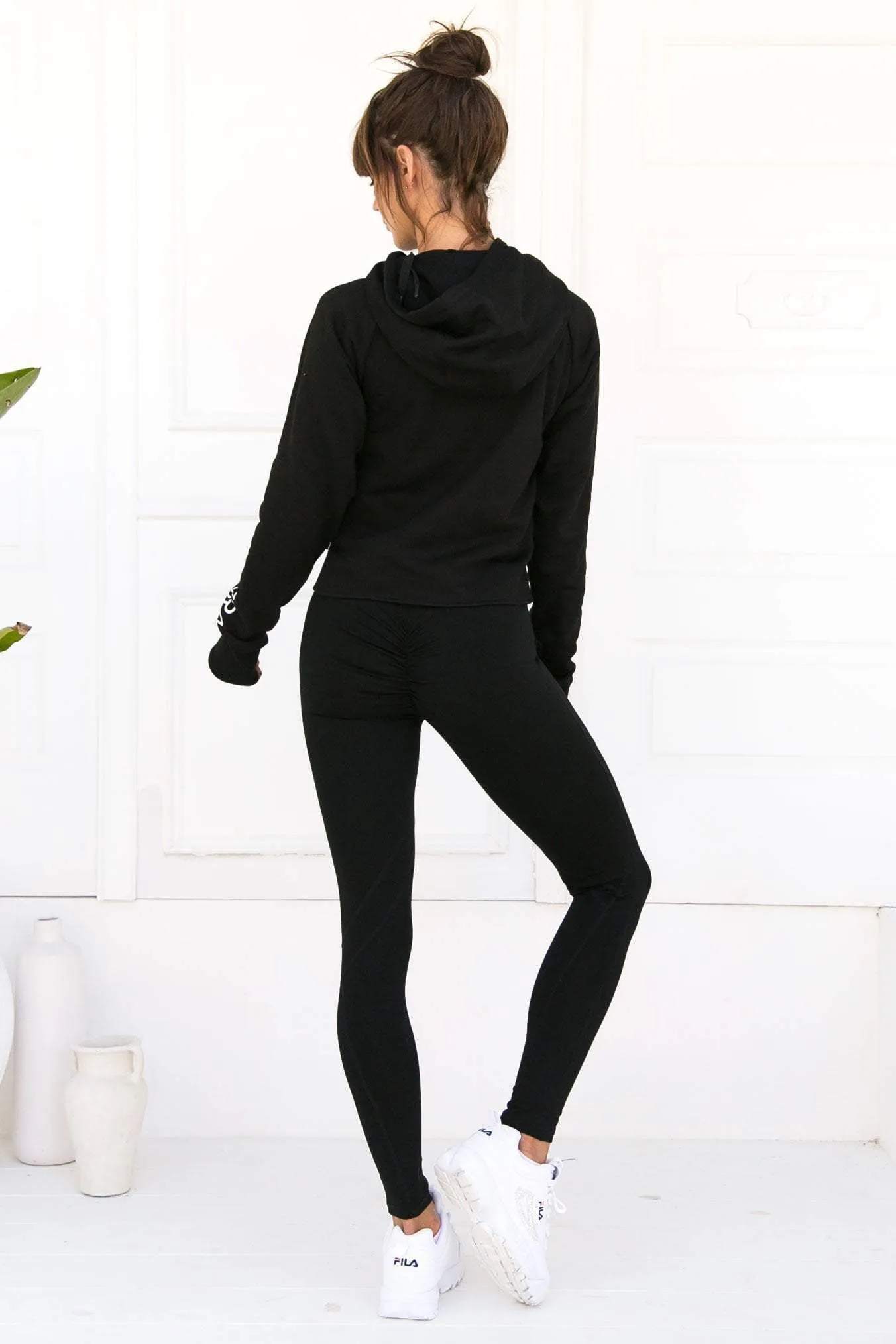 Abigail Crop Hoodie - Noir
