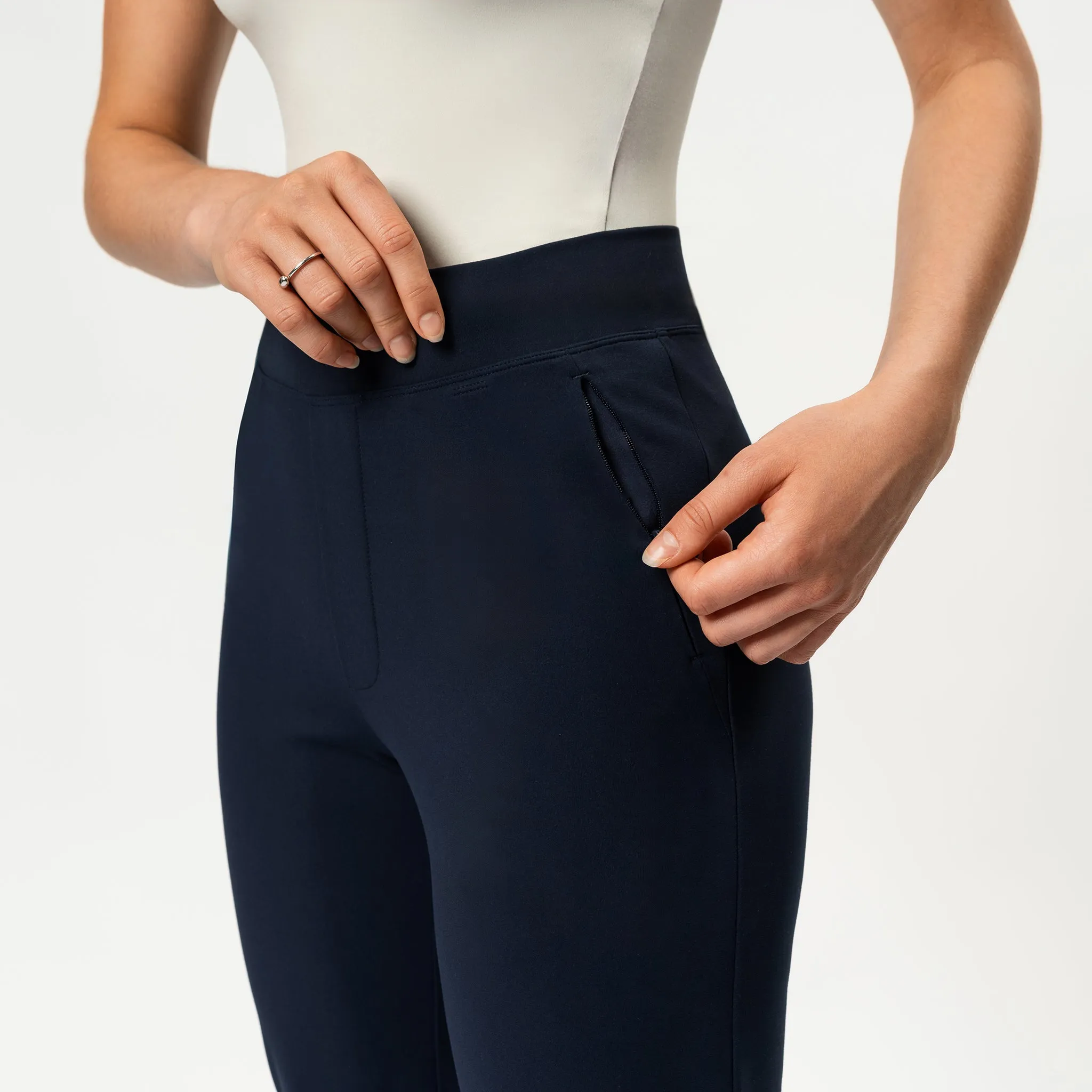 Asana Slim Pant