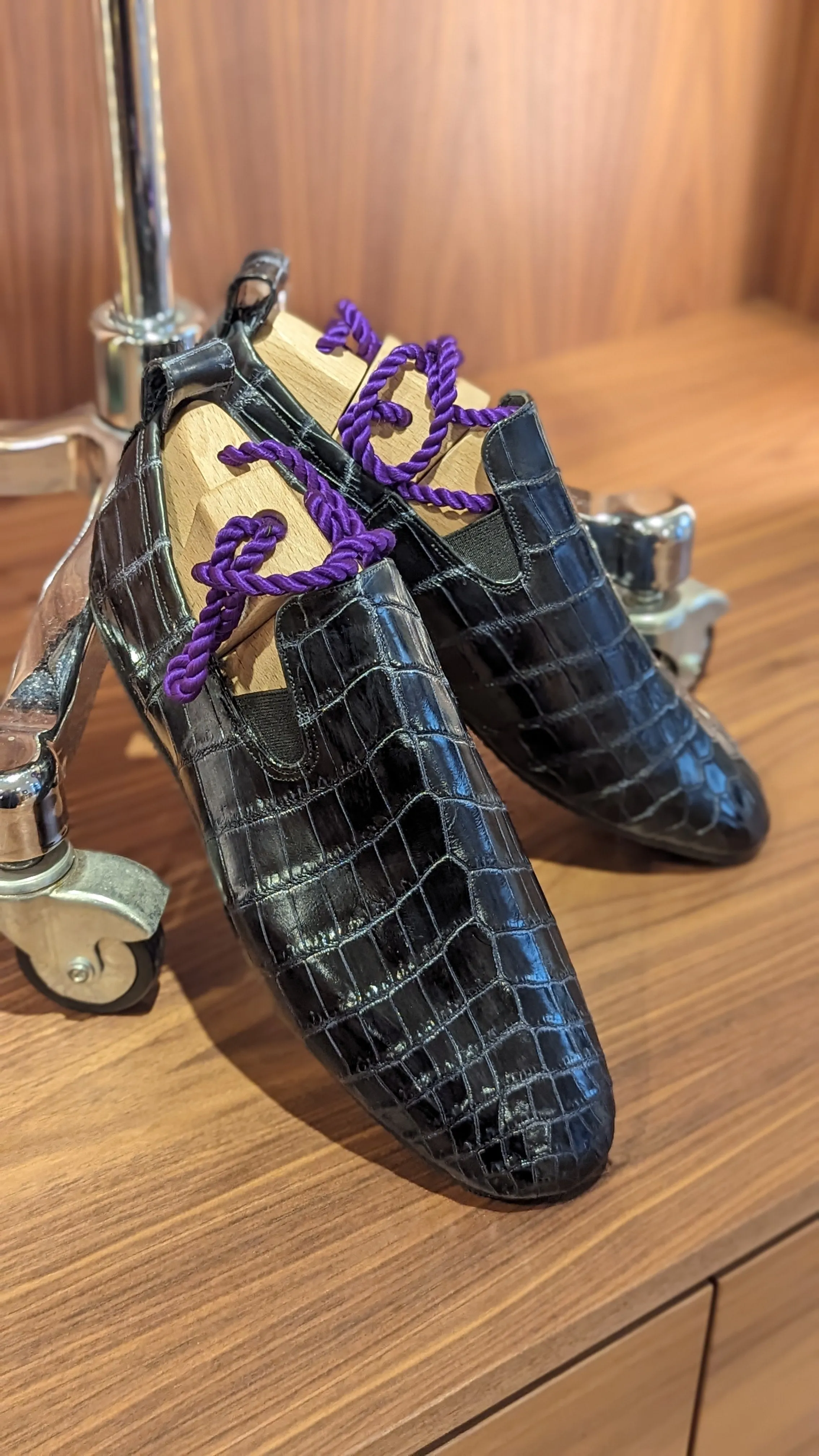 Ascot Tate - Black Crocodile