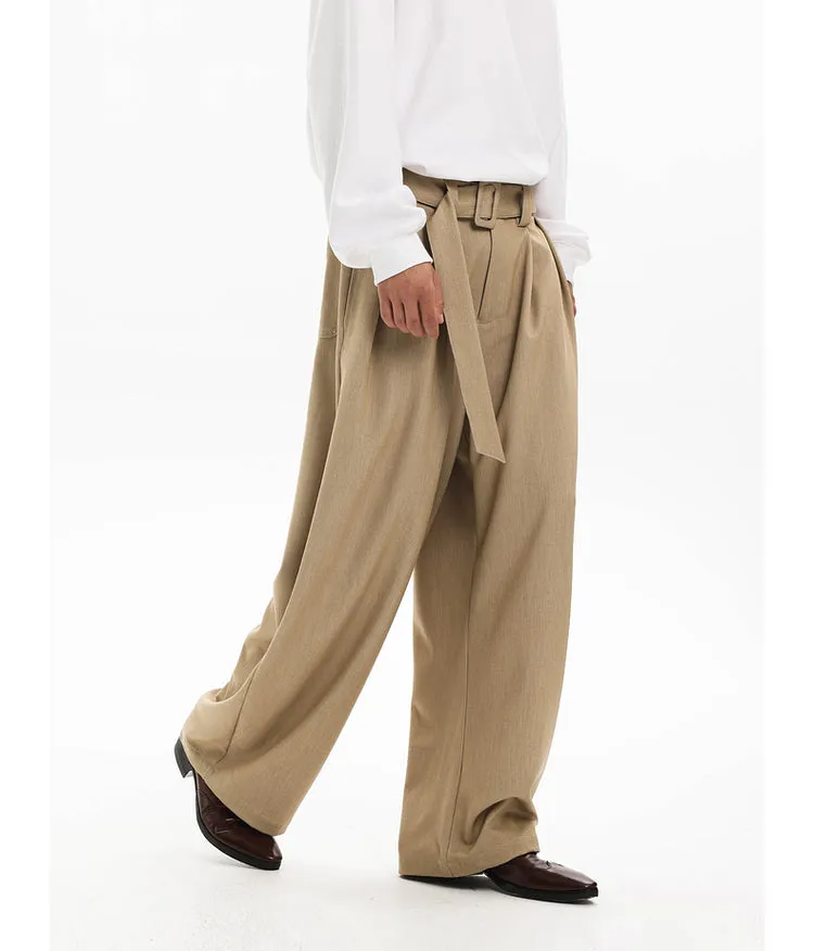 Casual pants with belt