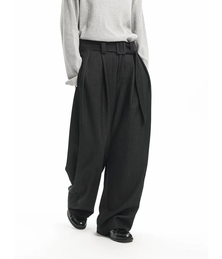 Casual pants with belt