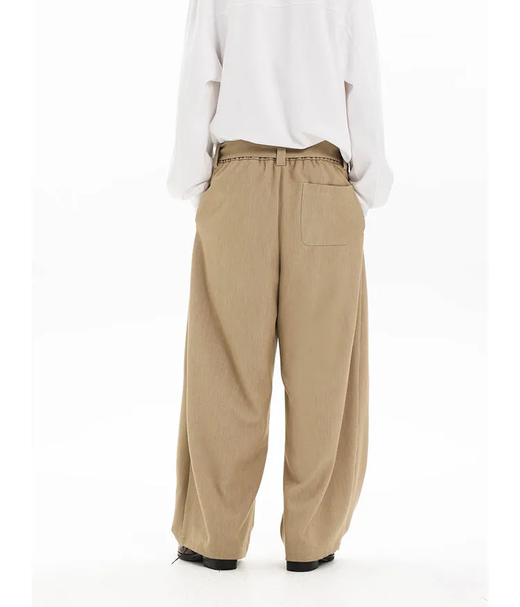 Casual pants with belt