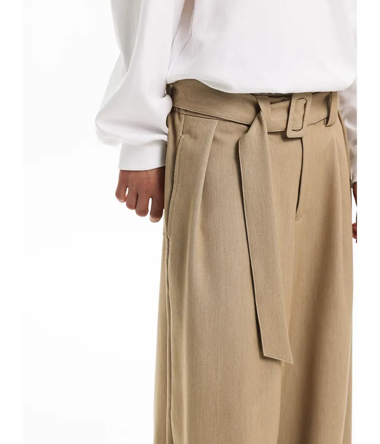 Casual pants with belt