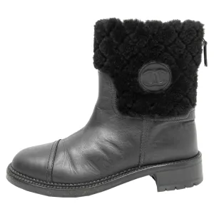 Chanel Black Leather Quilted Shearling Cap Toe Zip Up Mid Calf Lug Sole Boots Size EU 39.5