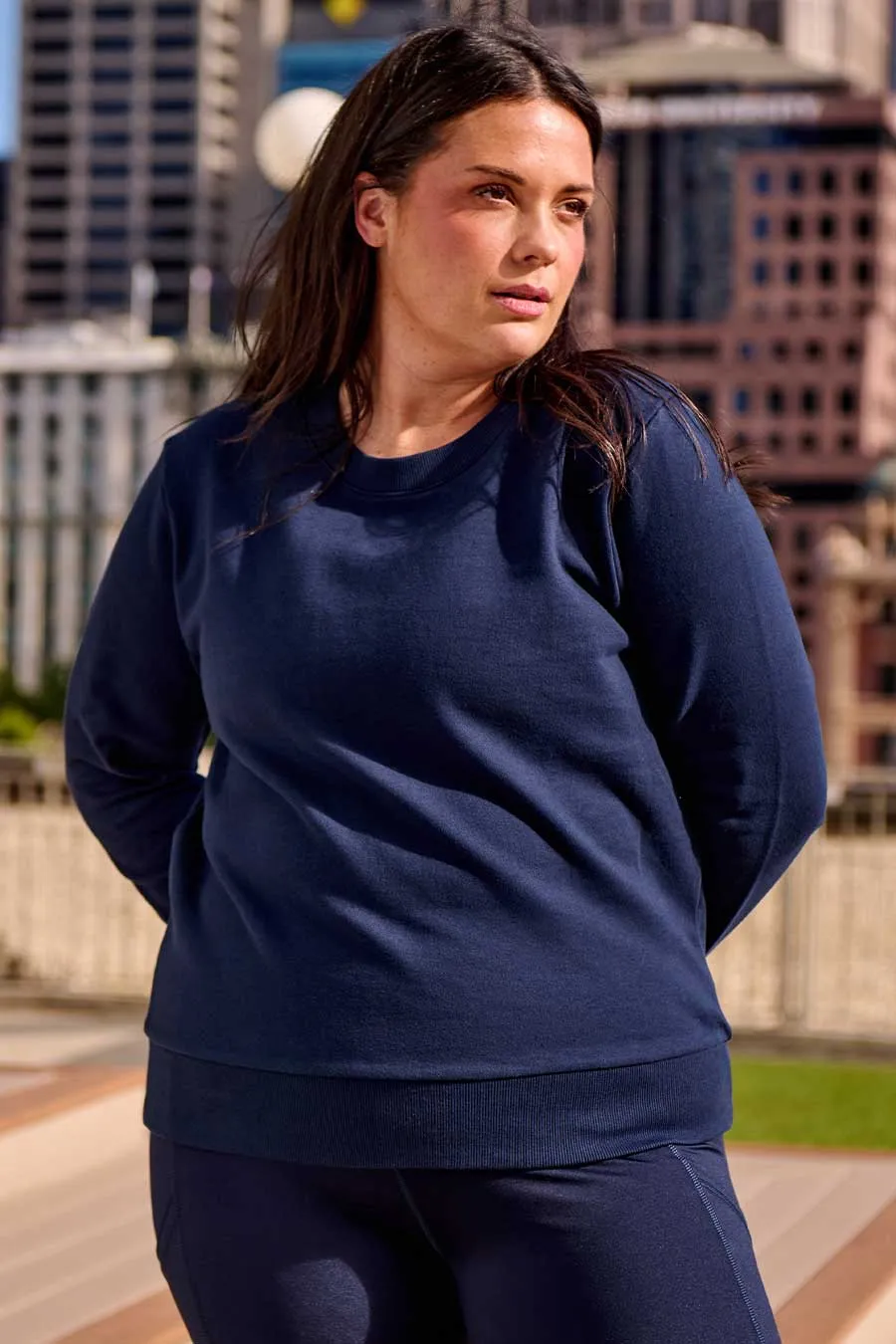 Classic Lightweight Sweater - Navy