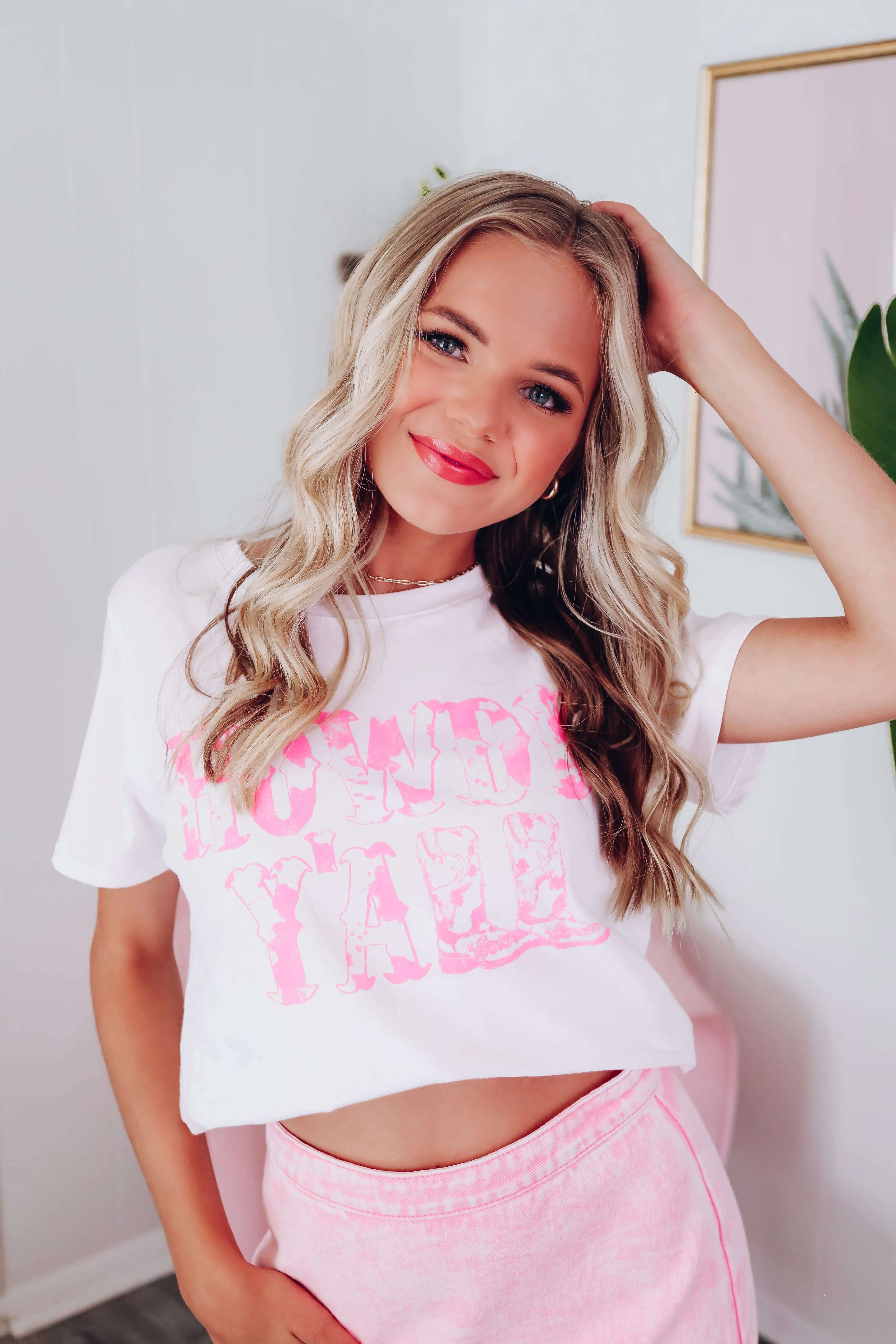 Cowgirl Boots Howdy Y'all Graphic Tee - White