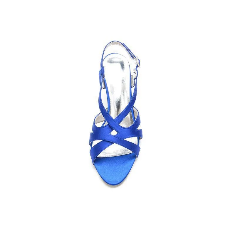 Cross-Strap Pump with Elegant Buckle