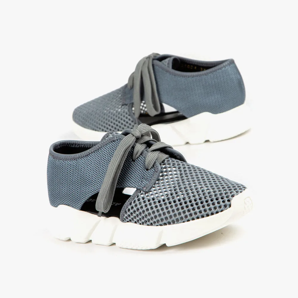Cutout Mesh III