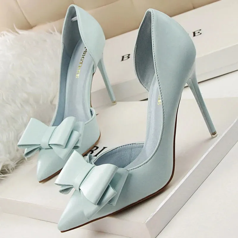 Elegant High-Heeled Pumps with Bowknot Detail