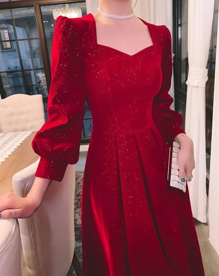 Elegant Red Sequins Midi Dress