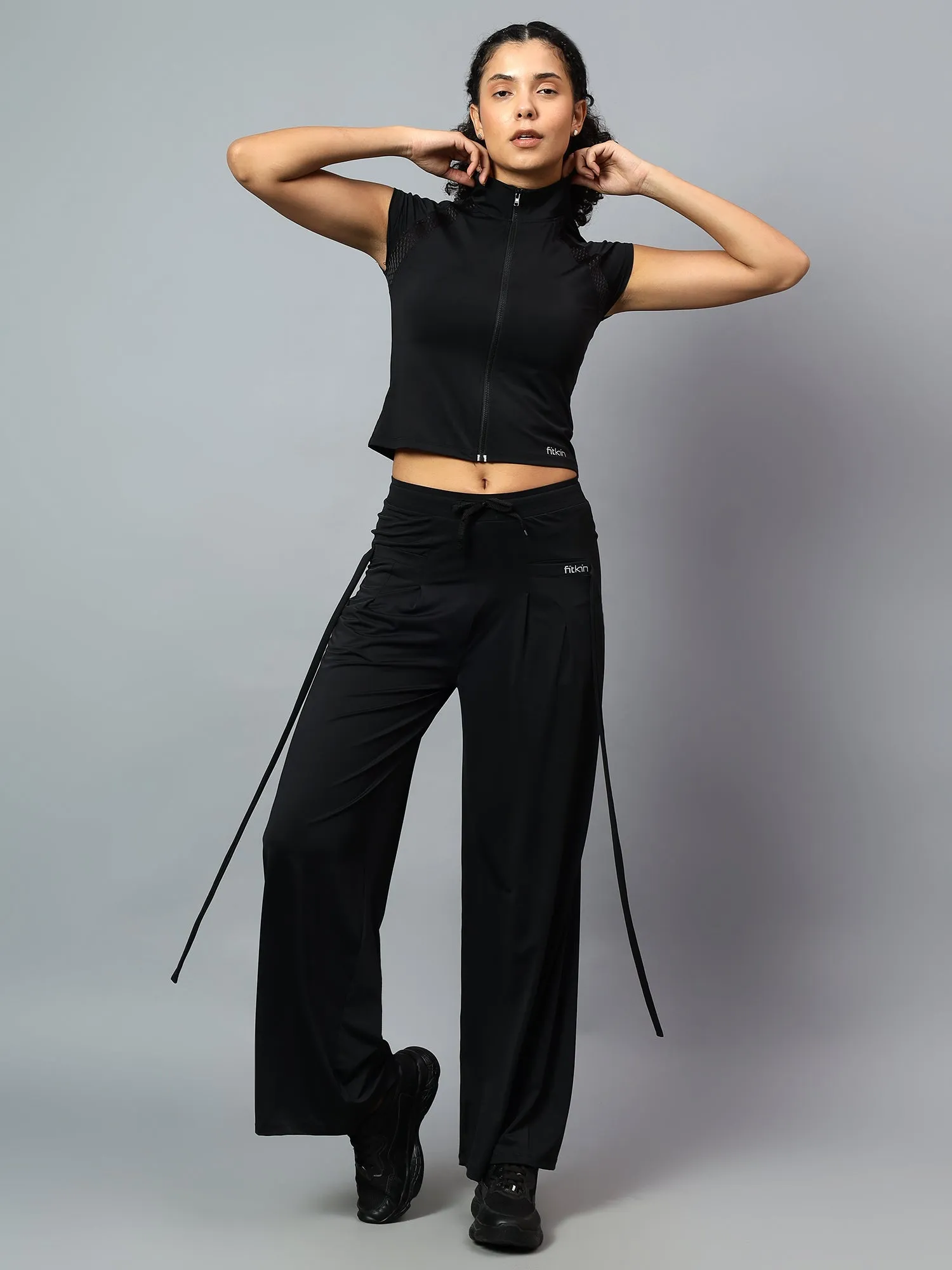 Fitkin Women Black Free Style Yoga Top Pants Co-ord Set
