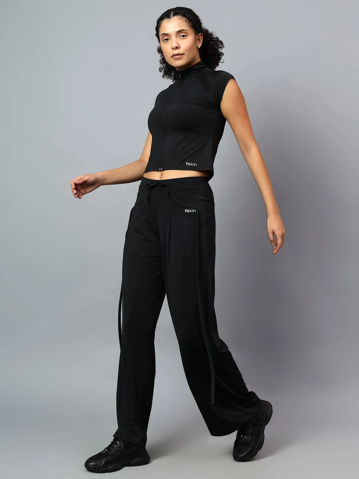 Fitkin Women Black Free Style Yoga Top Pants Co-ord Set
