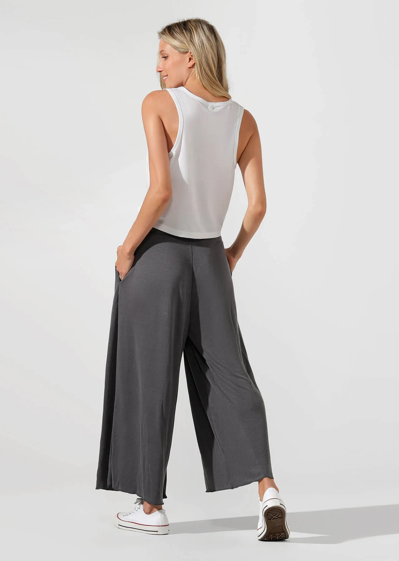 Flawless Cropped Active Tank