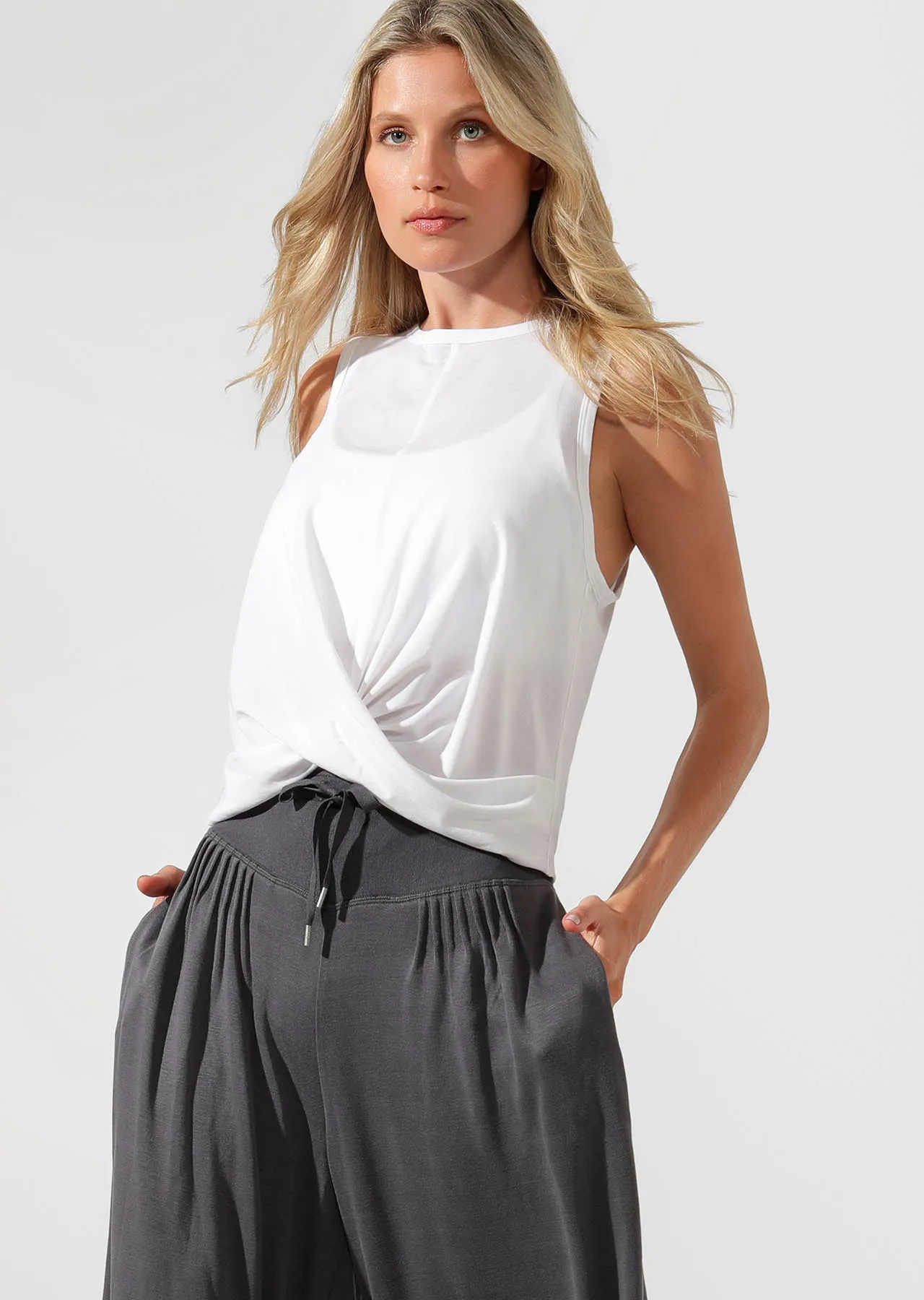 Flawless Cropped Active Tank