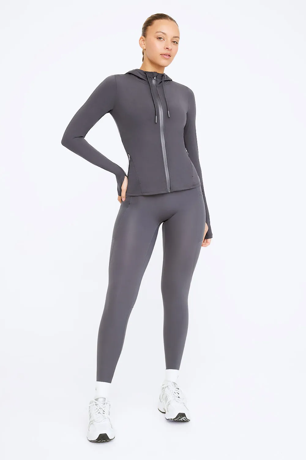 FORMTECH HOODED ZIP THROUGH RUNNING JACKET- GRAPHITE