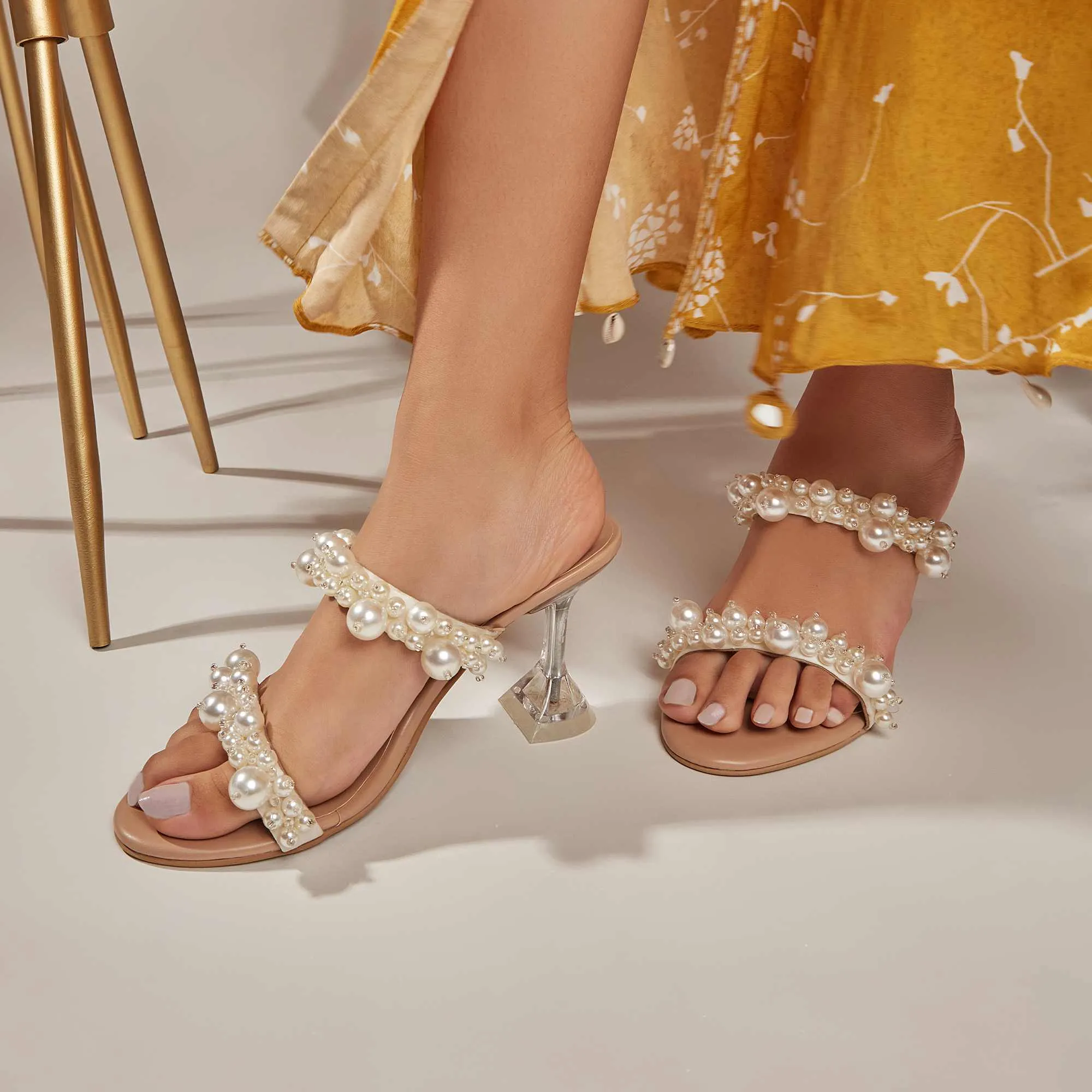 Iconic Dual Pearl Heels - Cream