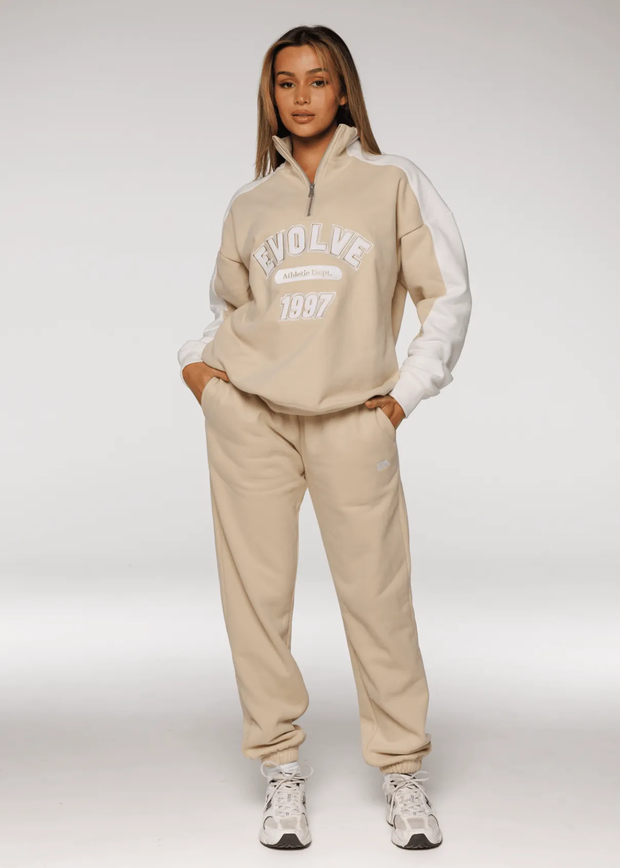 Iconic Trackpants - Beige
