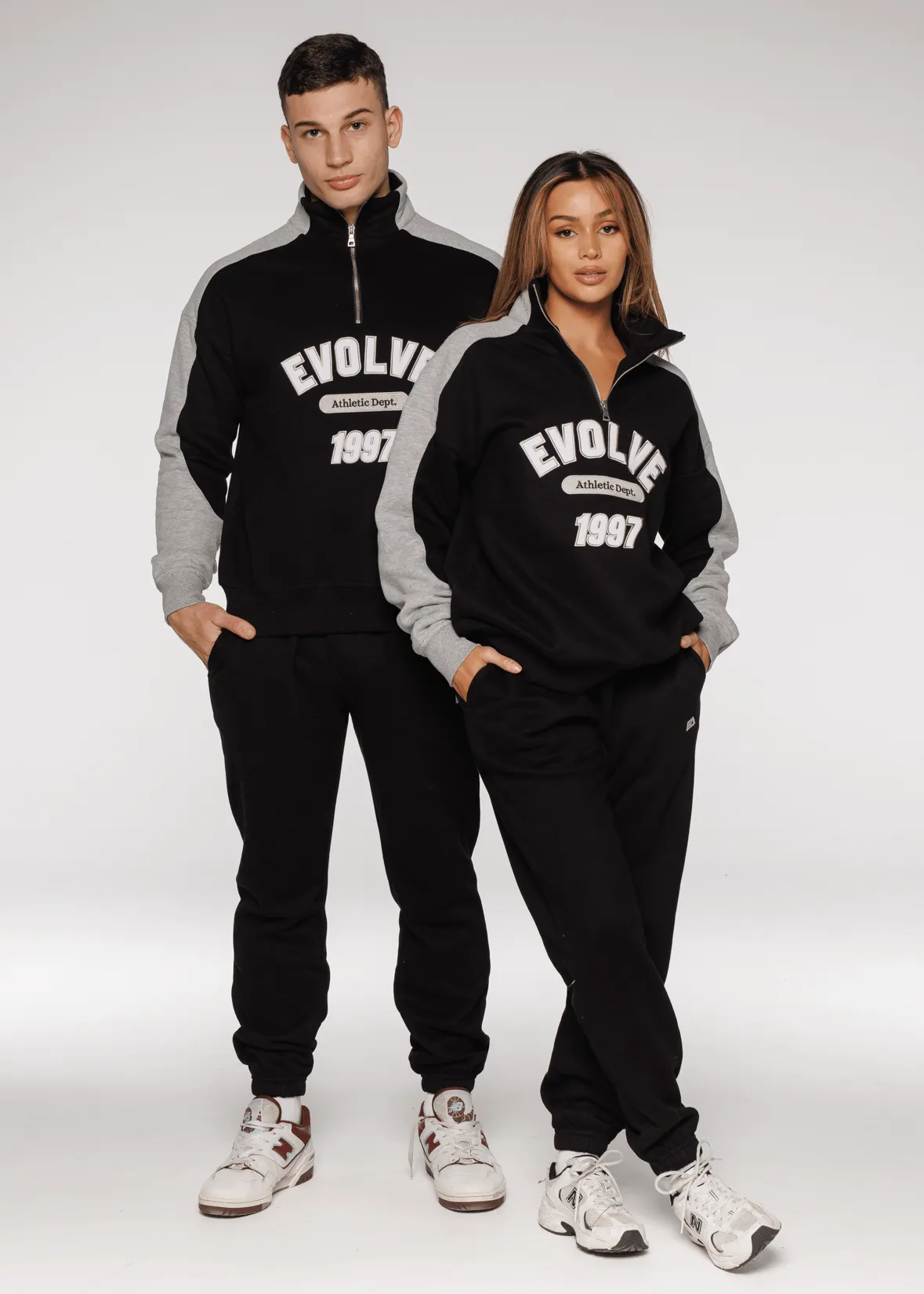 Iconic Trackpants - Black