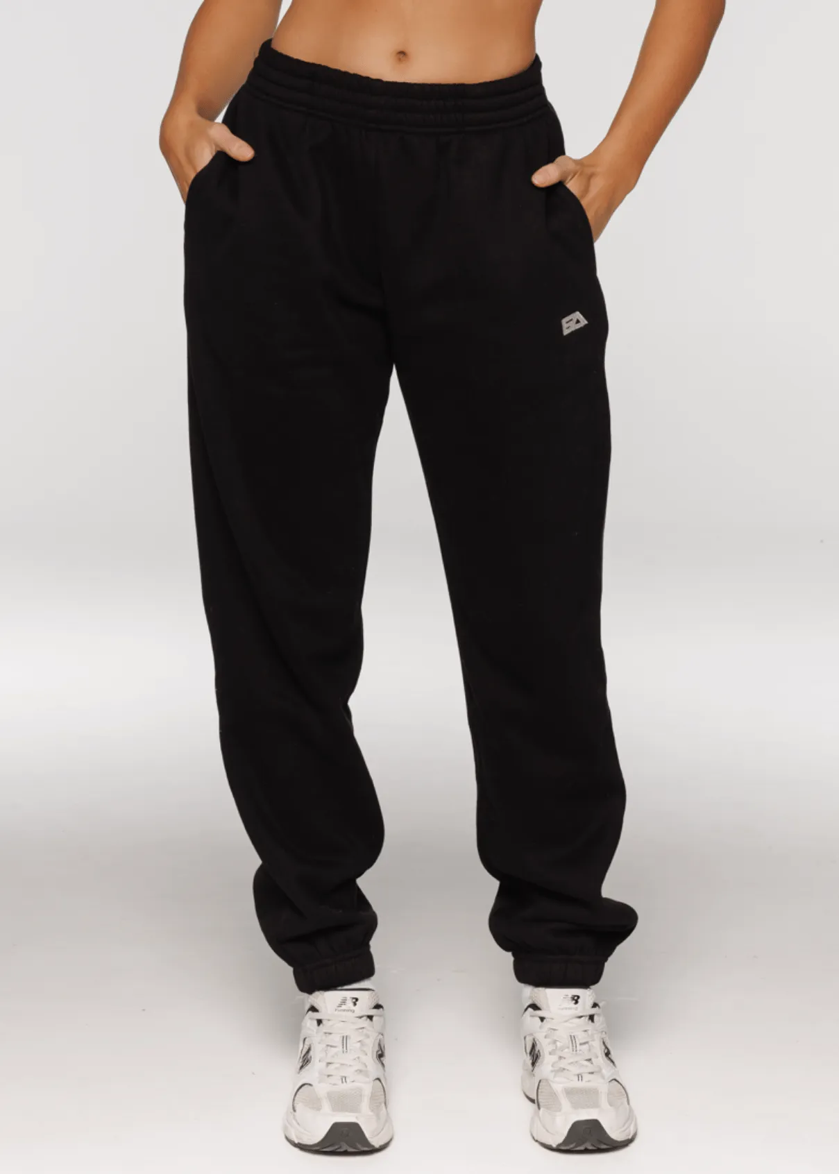 Iconic Trackpants - Black