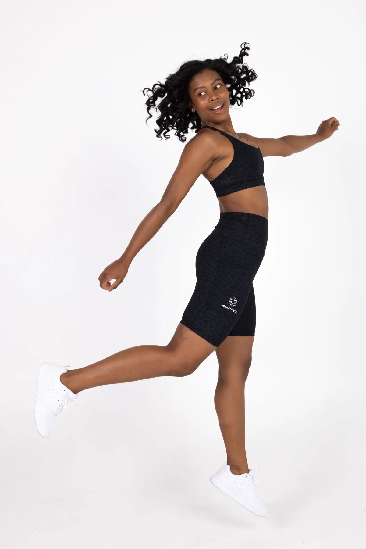 invisiSweat Black Leopard 3 Strap Detail Crop