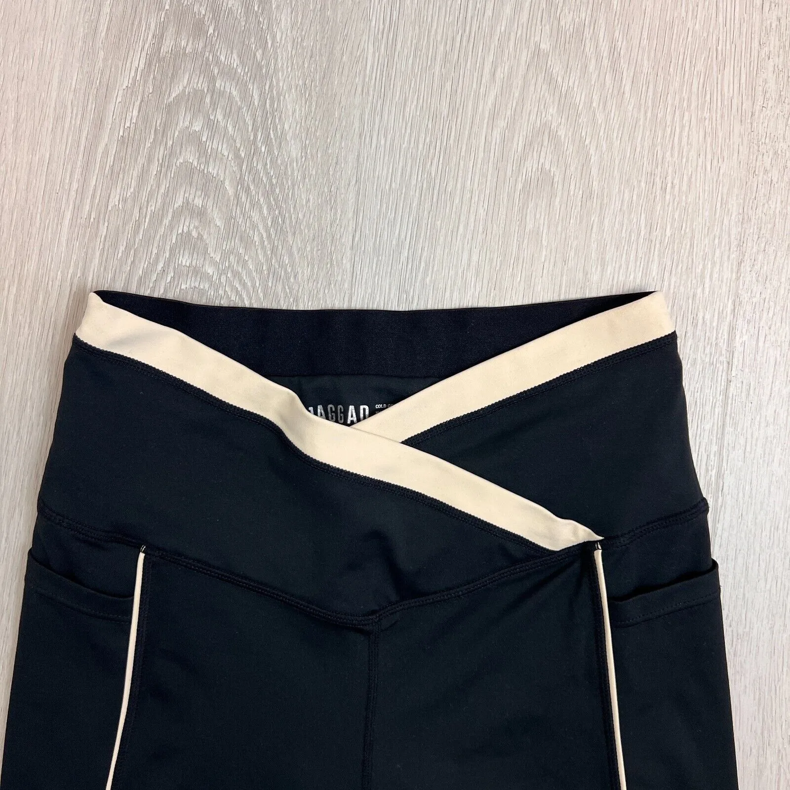 JAGGAD Womens Black Leggings Workout Activewear Size Medium