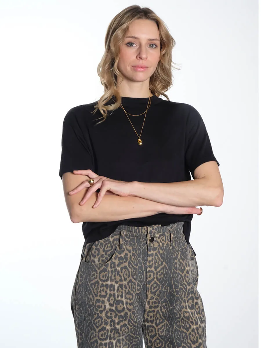 June T-Shirt - Black