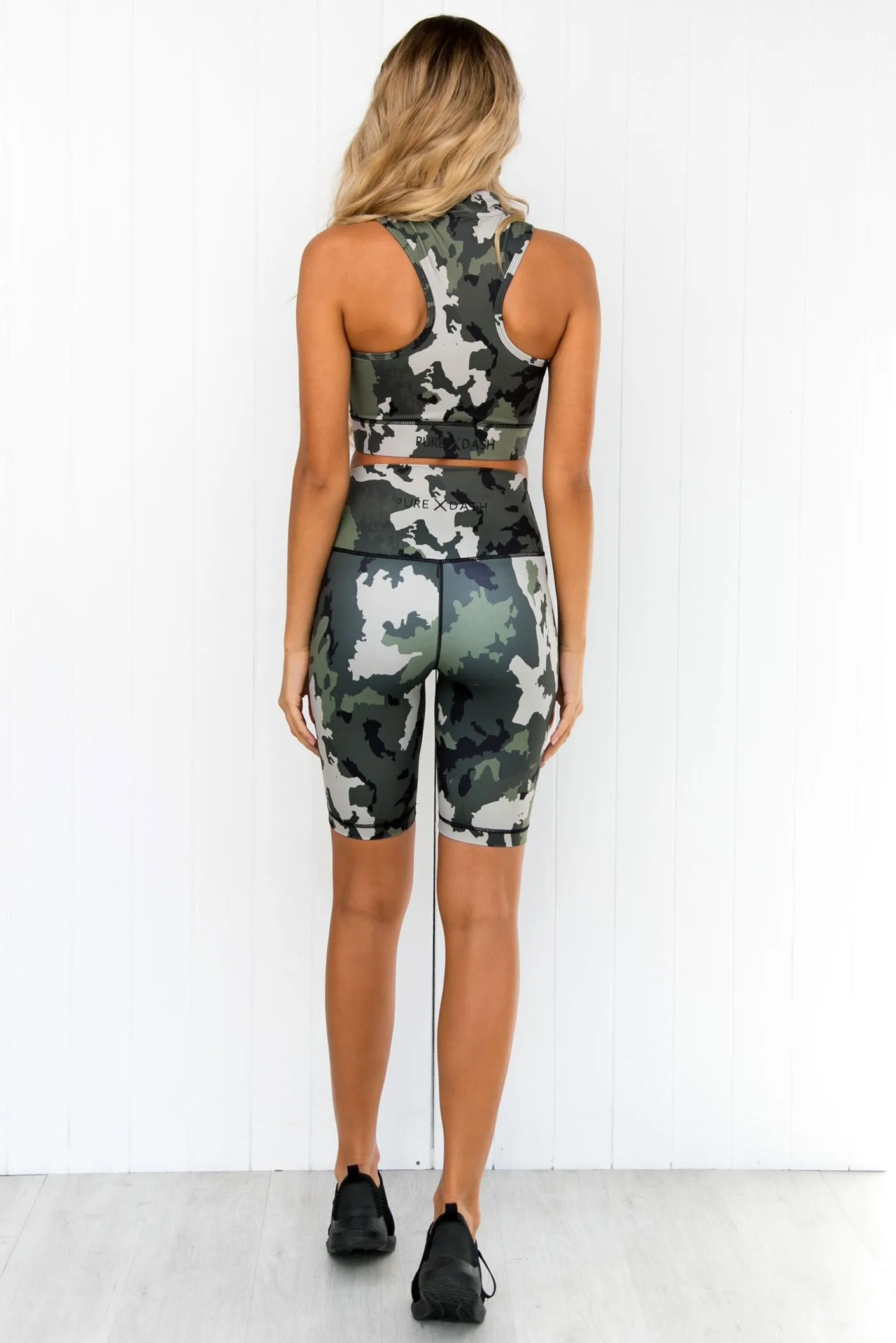 Lara Zip Crop