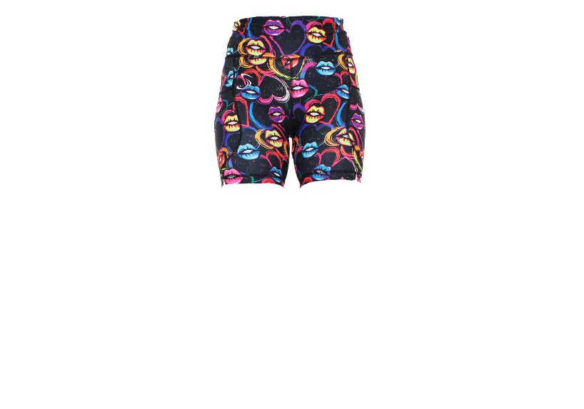 Lip Sync Mid Shorts with pockets