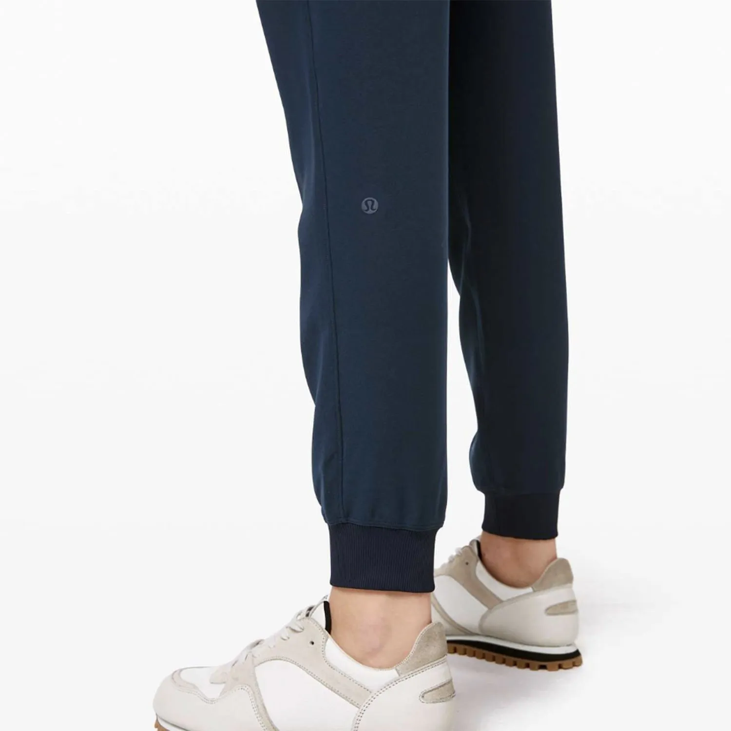 lululemon 2019 on the fly jogger