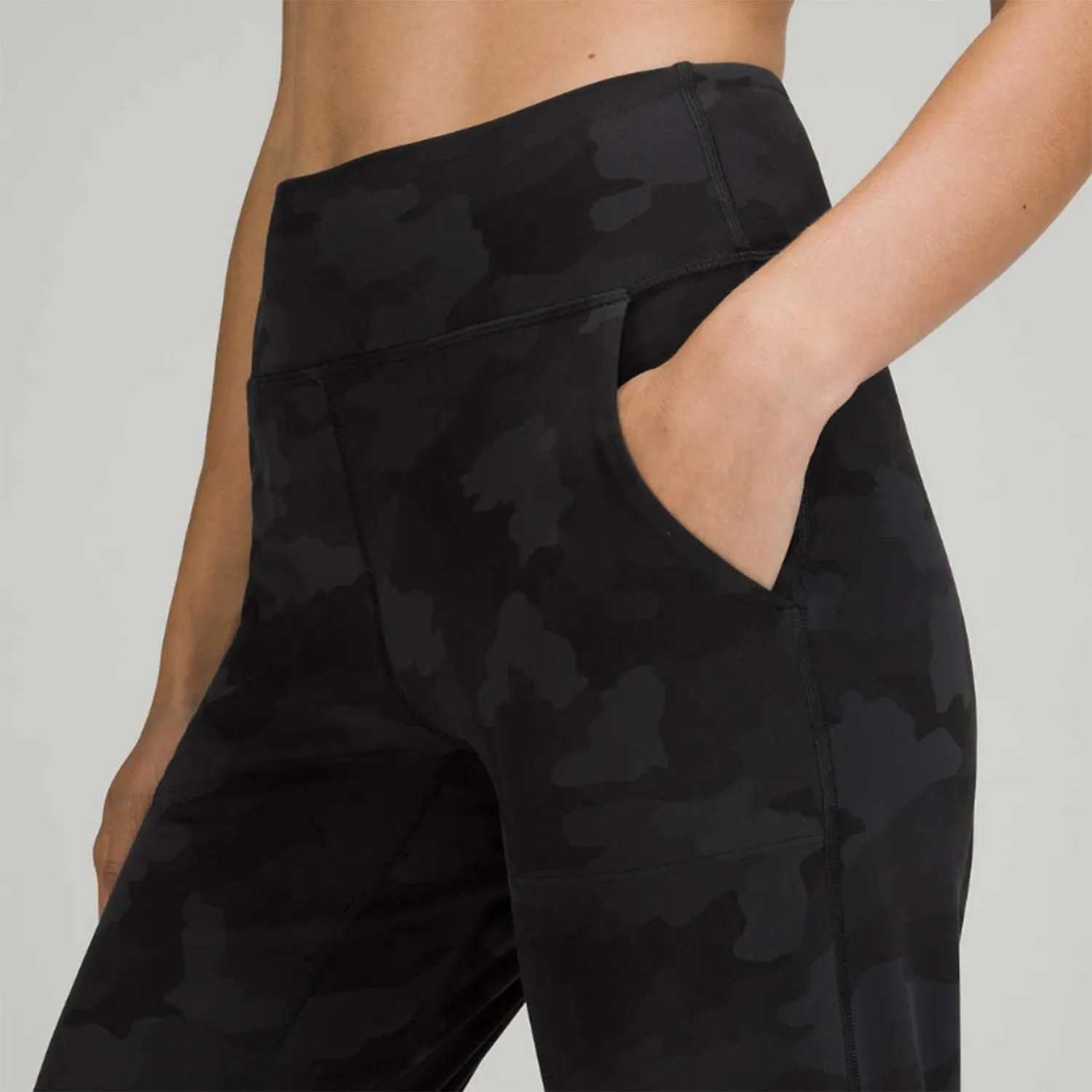 lululemon 2021 align jogger crop nulu