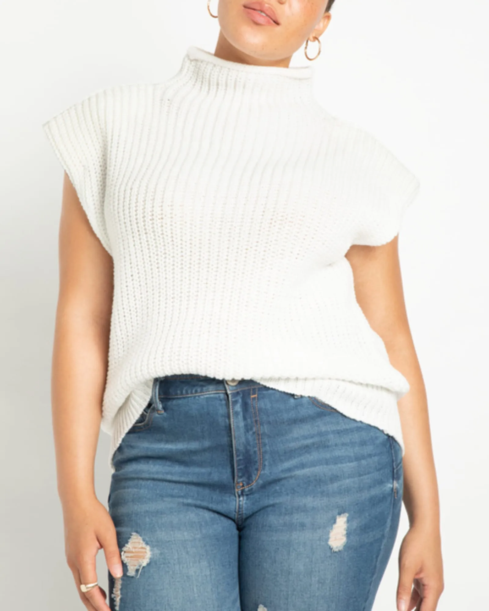 Luna Strong Shoulder Turtleneck | Soft White
