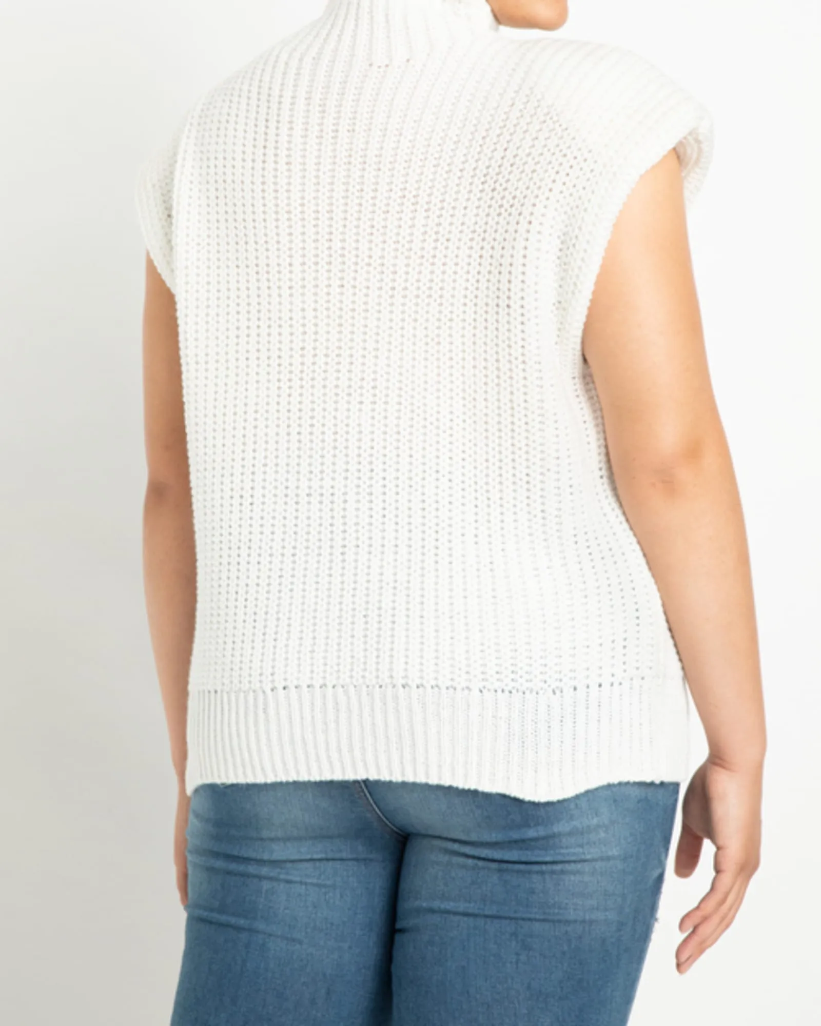 Luna Strong Shoulder Turtleneck | Soft White
