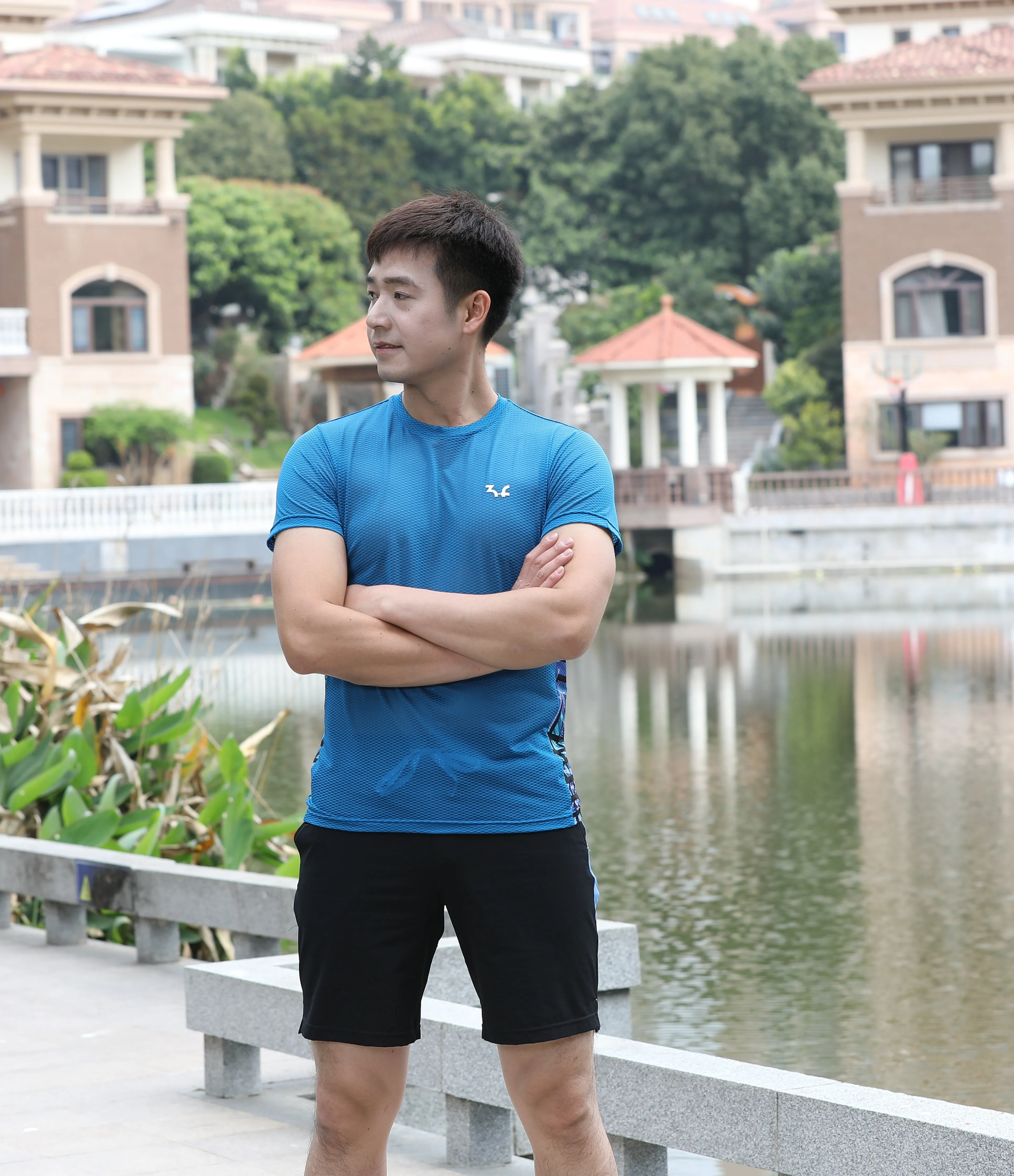 Men's ultra light and breathable running t-shirt " Chris"