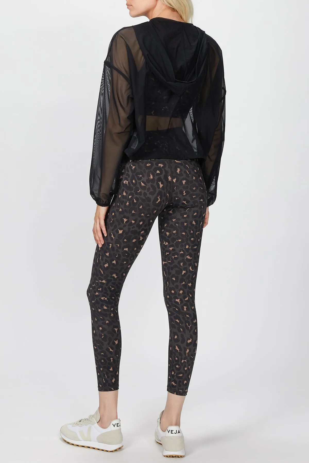 MESH ZIP UP