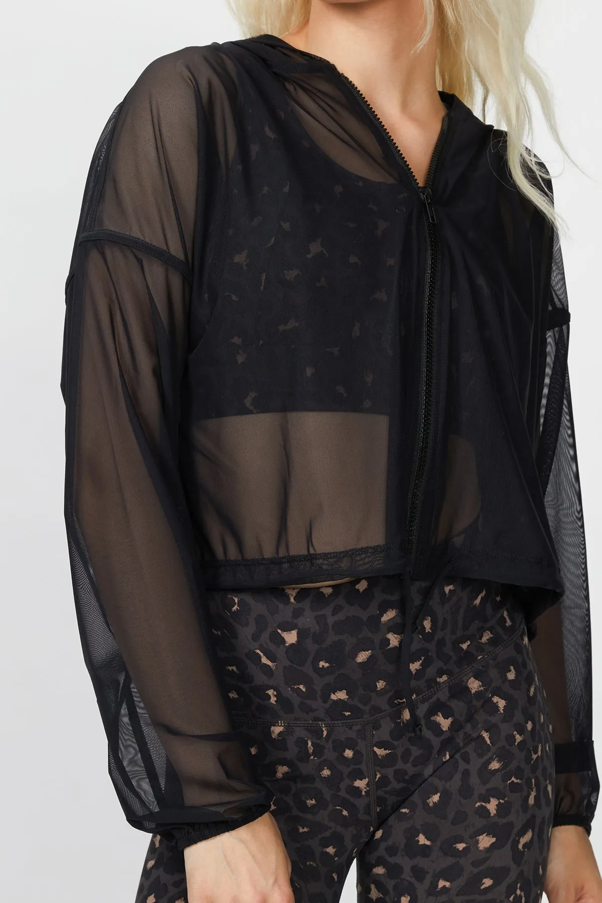 MESH ZIP UP