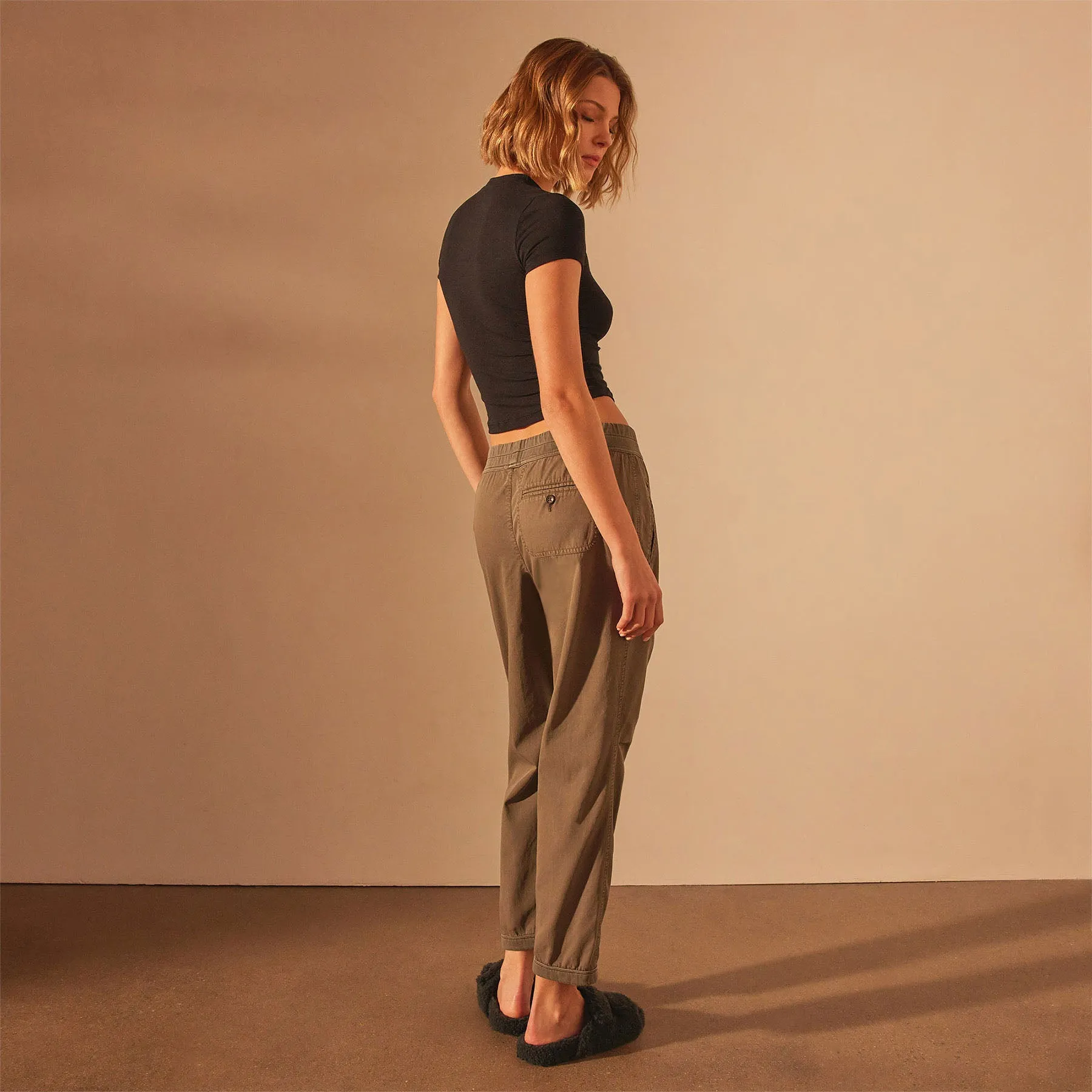 Micro Twill Casual Pant - Army Green Pigment