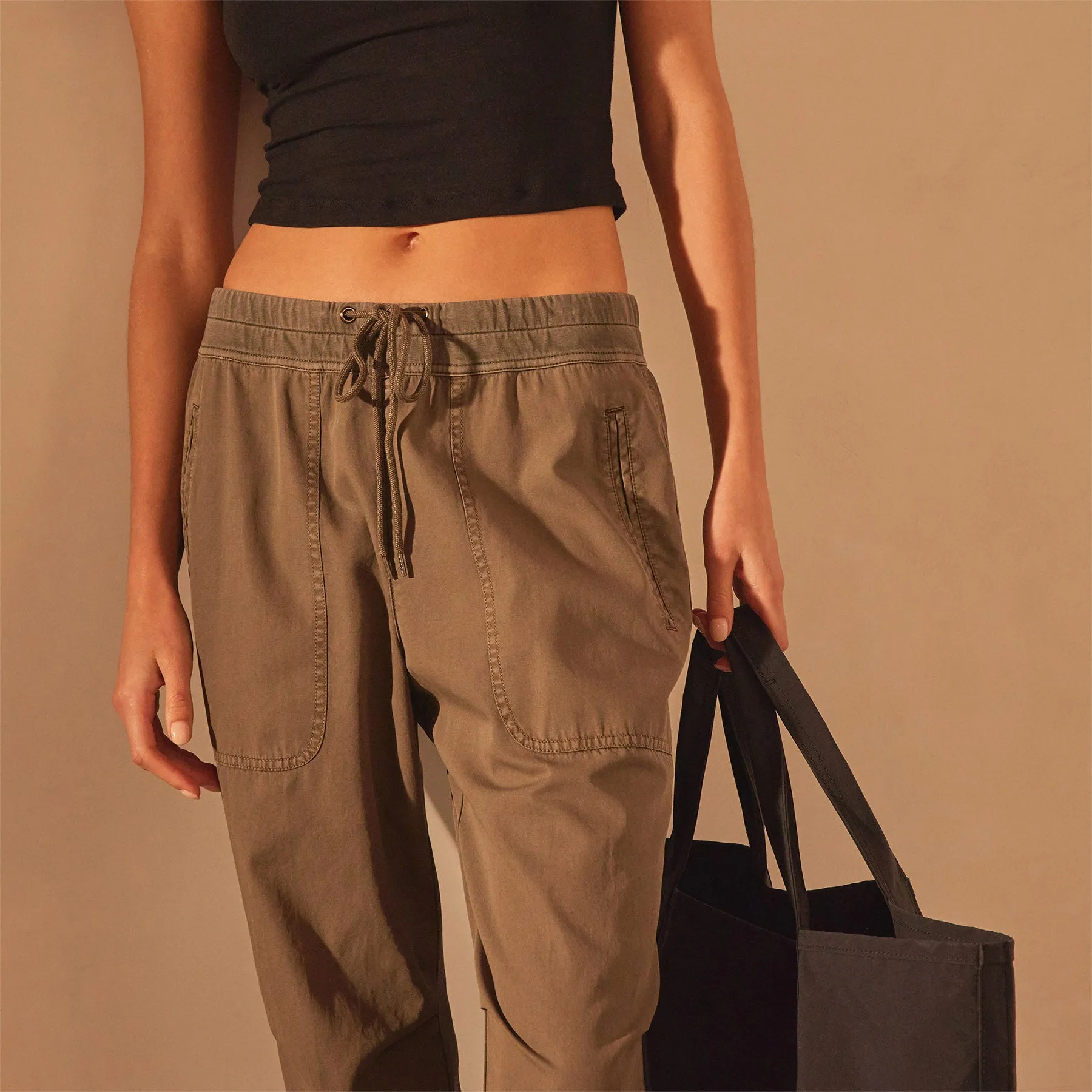 Micro Twill Casual Pant - Army Green Pigment