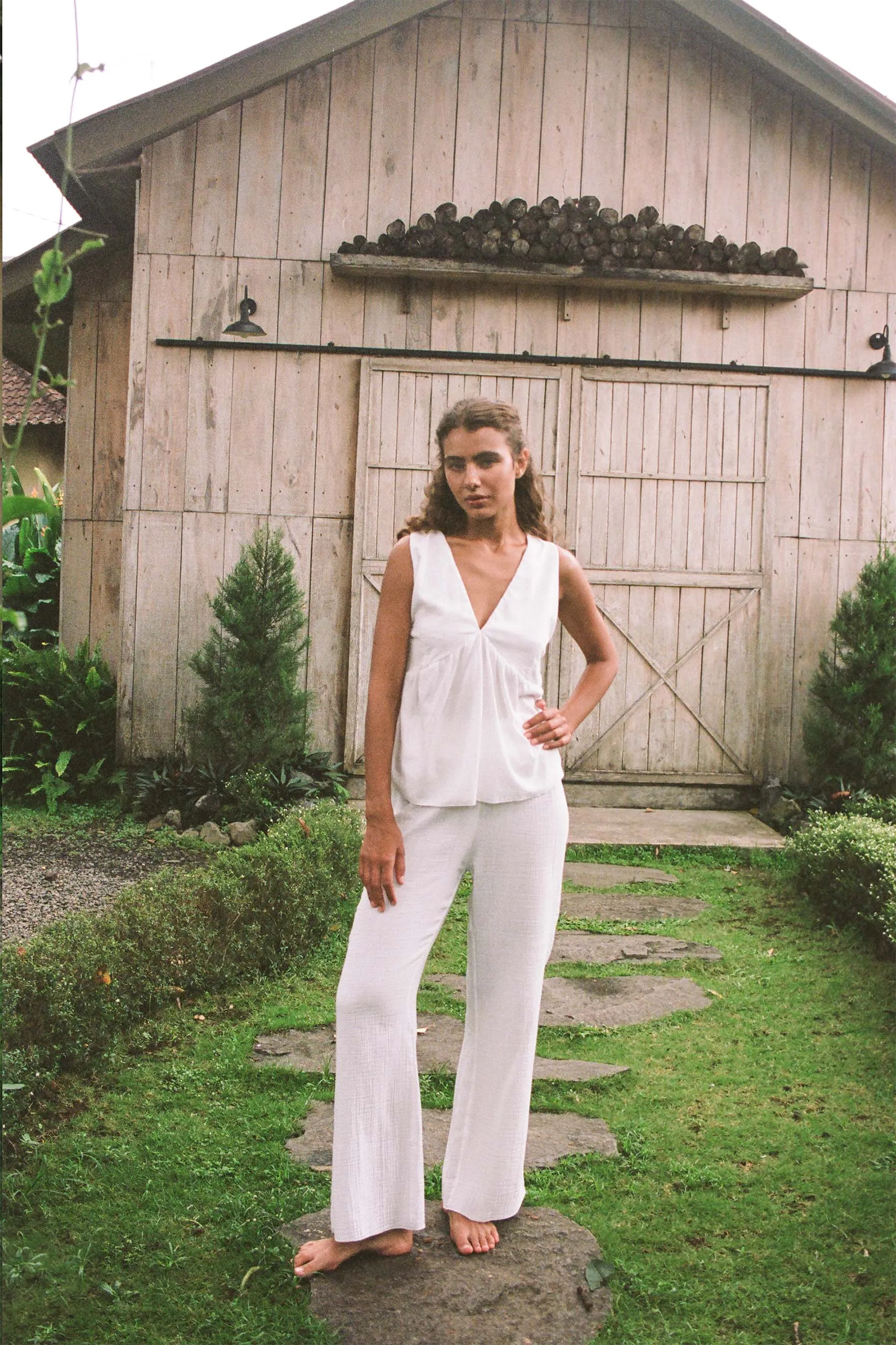 Mökki Pants Off White