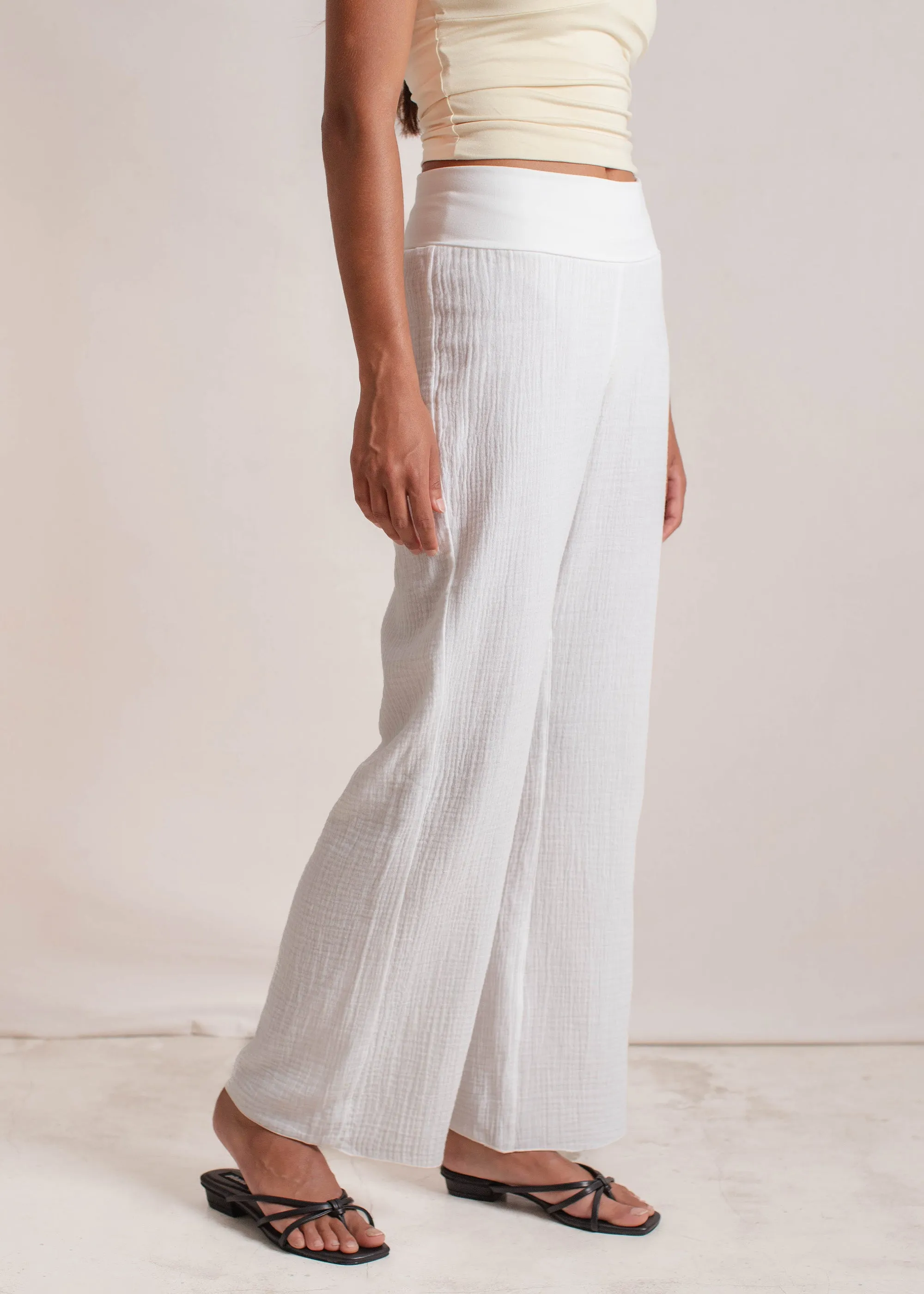 Mökki Pants Off White