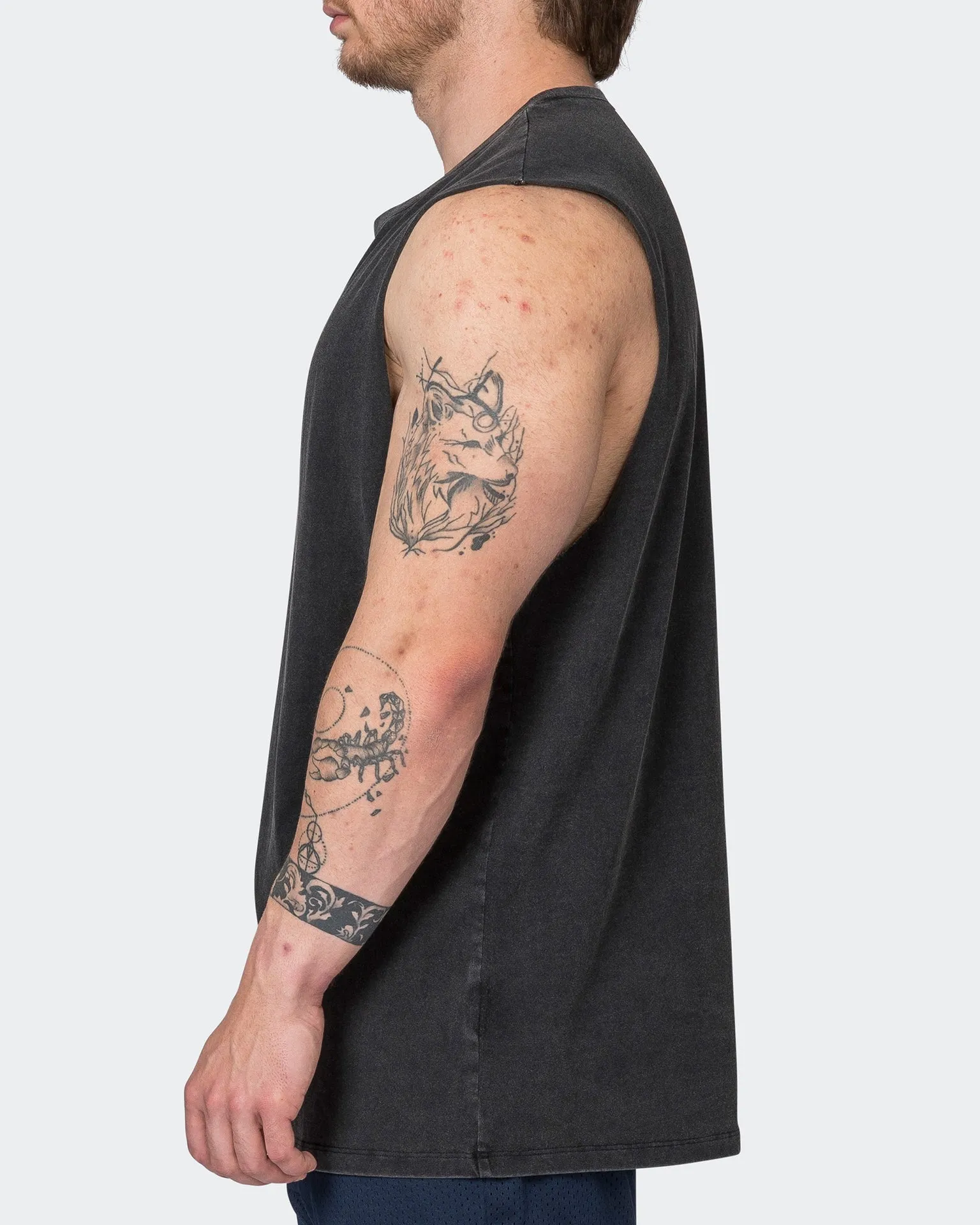 MNTN Vintage Tank - Washed Black