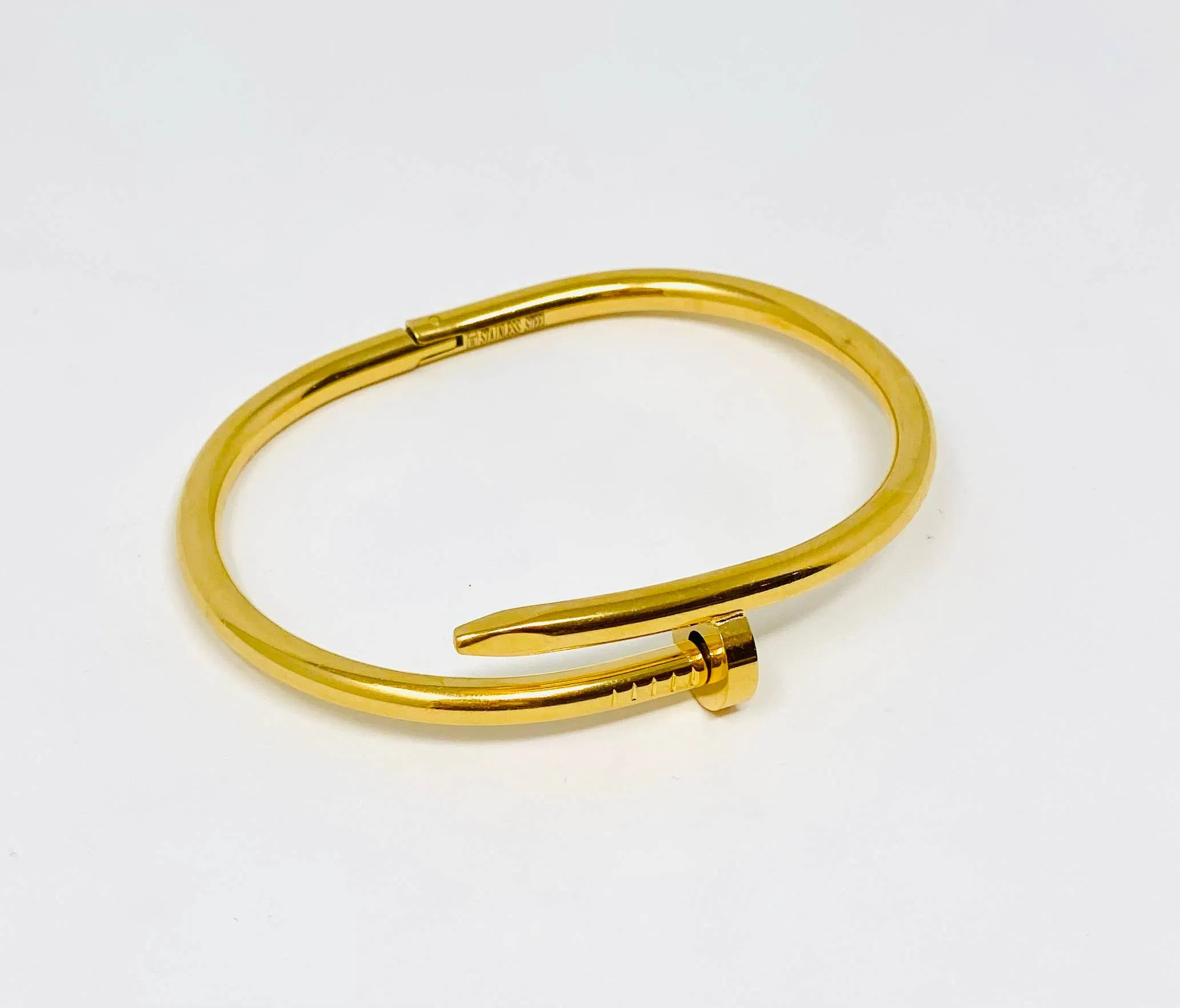 Nail Bracelet