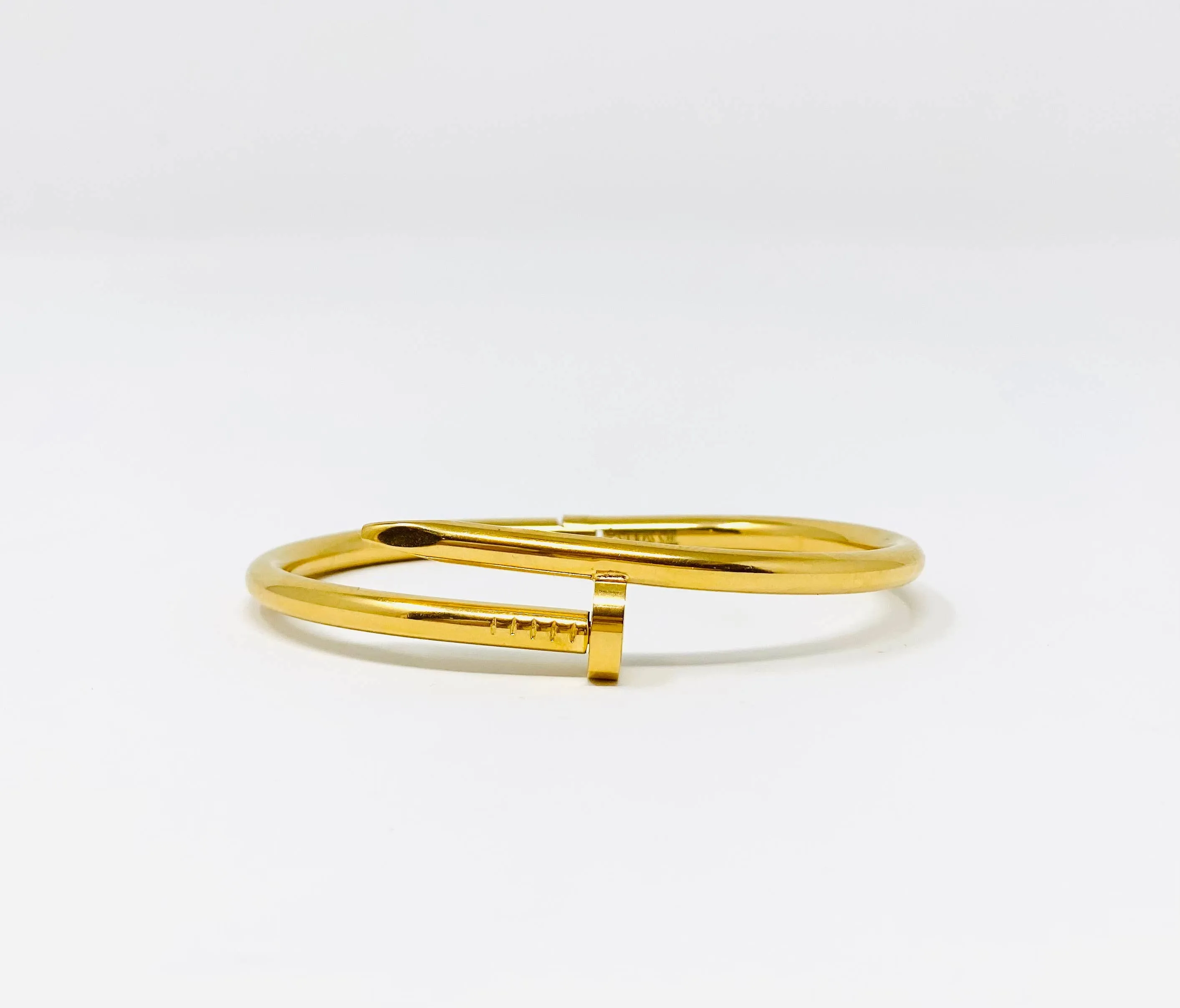 Nail Bracelet