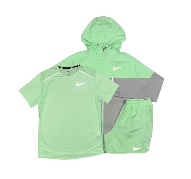 Nike Miler T-Shirt - Windrunner -  Challenger Shorts Outfit - Vapour Green