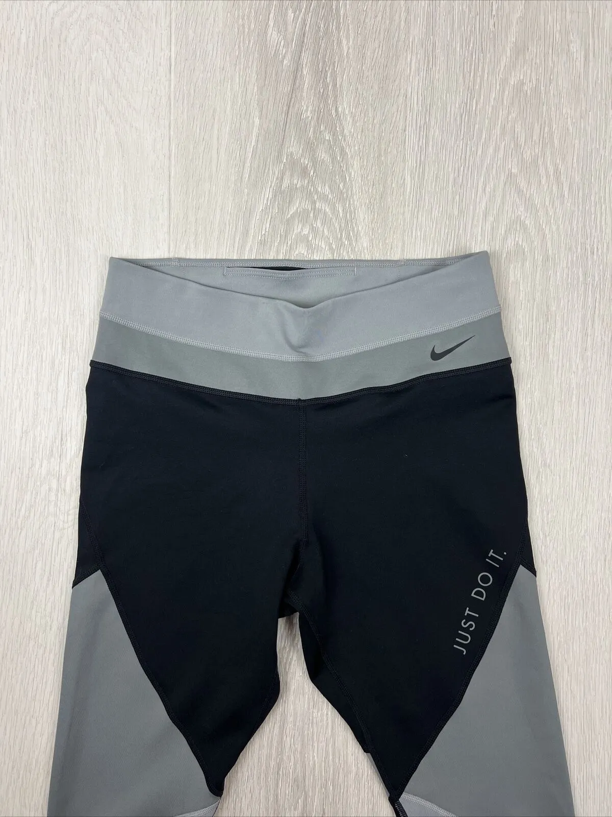 Nike Womens Activewear Workout Leggings Size Medium