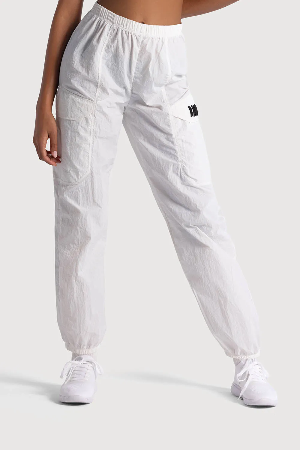 P55685G - Freestyle Parachute Pant