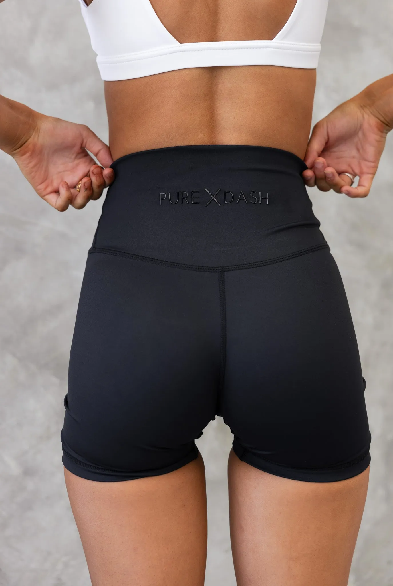 Panther Hot Short
