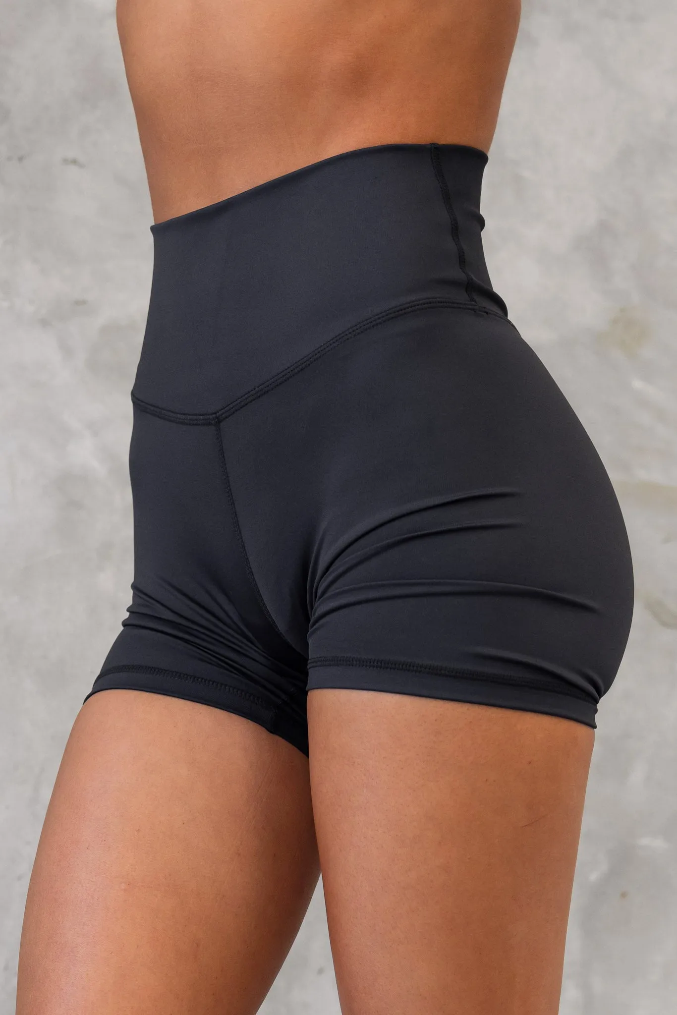 Panther Hot Short