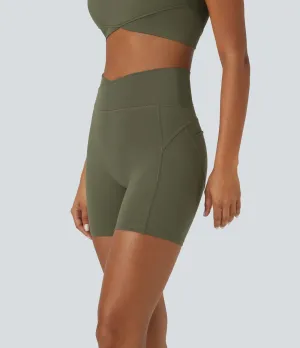 Plush High-Waisted Crossover Yoga Biker Shorts – Ruched Design (5”)